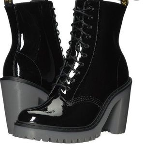 Dr. Martens Kendra Black Patent Lamper